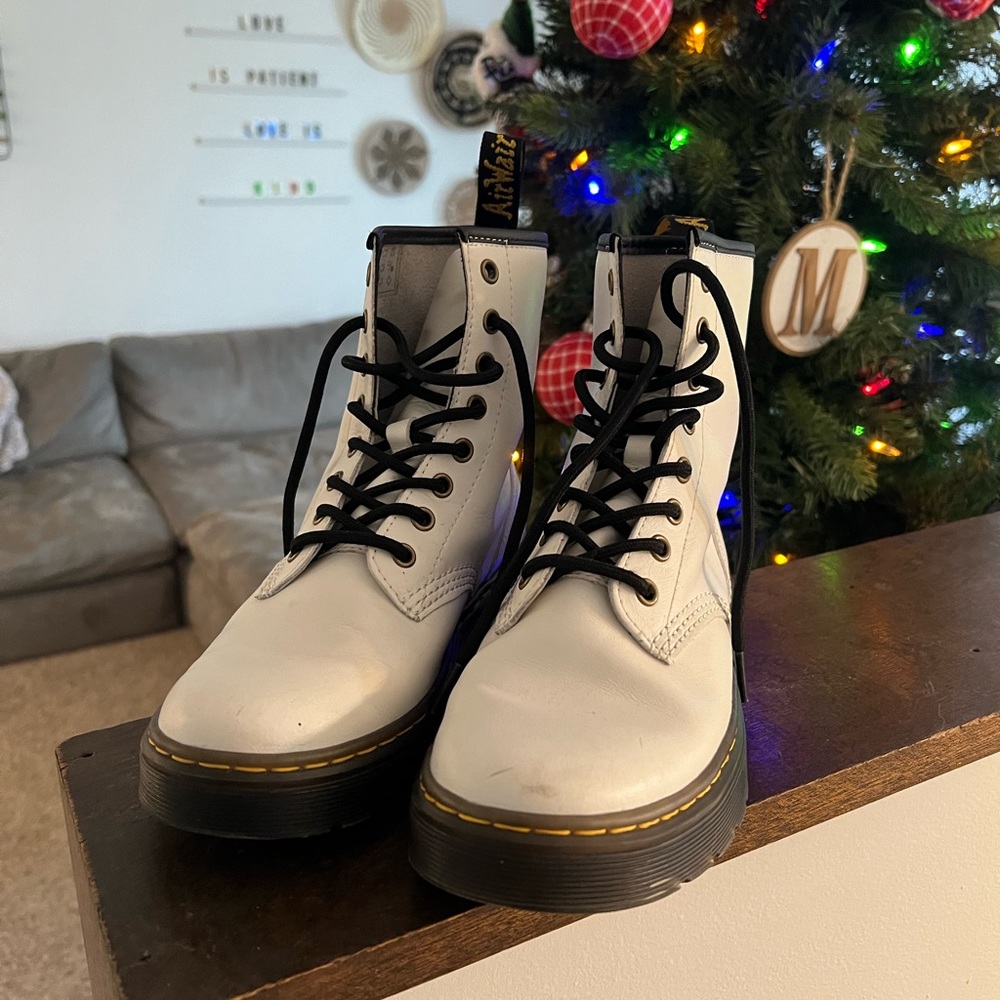 Dr. Marten boots